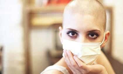 Nhật ký 5 ngày hóa trị của một cô gái trẻ bị ung thư