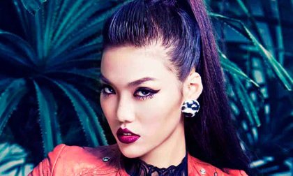 Trần Ngọc Lan Khuê đi thi Siêu mẫu Châu Á 2012
