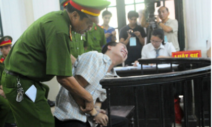 Gia đình bị hại trong vụ "giết em hiếp chị" xin giảm án cho bị cáo