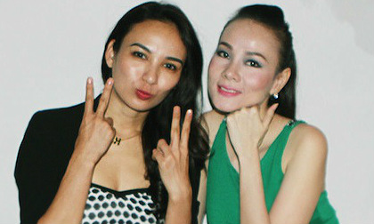  Hoa hậu Ngọc Diễm "nhí nhảnh" cùng Dương Yến Ngọc 