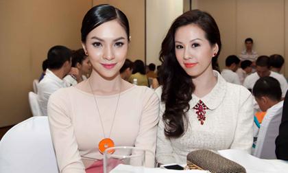 Hoa hậu Thu Hoài "đọ sắc" cùng Miss Kim Phượng