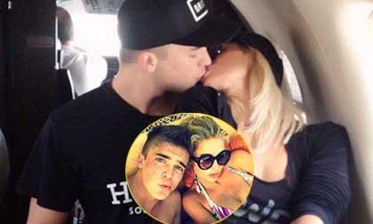 Paris Hilton khoe ảnh nồng nàn bên "phi công trẻ"
