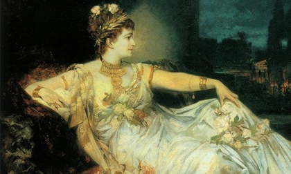 Chê vua nhàm chán, hoàng hậu đi... bán dâm