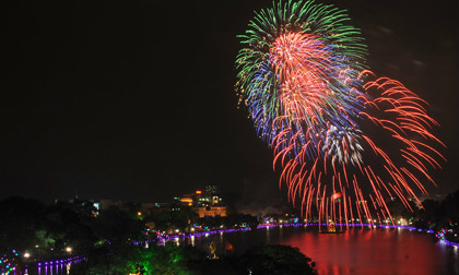 Hà Nội bắn pháo hoa đón giao thừa tại 29 điểm