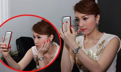 Bảo Thy tranh thủ "tút tát" và "tự sướng" trong hậu trường Gameshow 3-2-1