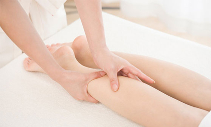 4 tips giữ đôi chân dài mịn màng sexy