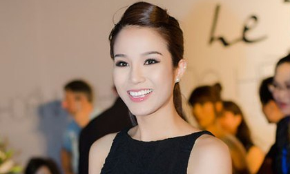 Diệp Lâm Anh bị thôi miên lừa tiền nơi đất khách