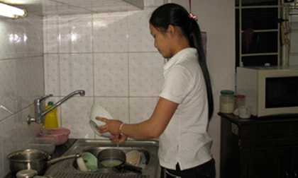 Sinh viên làm ô sin kiếm gần 10 triệu/tháng