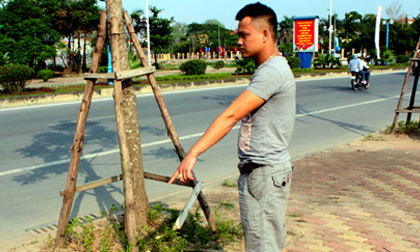 Lời người phát hiện xe máy nạn nhân bị vứt xuống sông