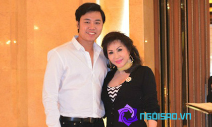 Vũ Hoàng Việt và người tình quấn quýt trong khung cảnh sang trọng