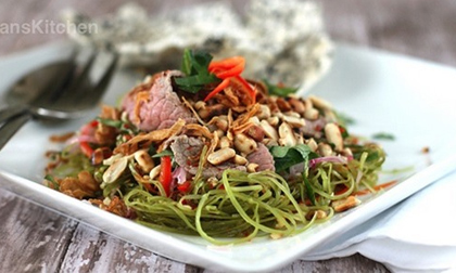 Gỏi rau muống: Món "mồi" lai rai thú vị