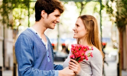 'Bóc mẽ' 4 sai lầm của con trai khi mới yêu