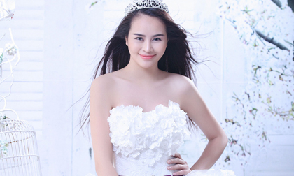 Sella Trương làm "công chúa tuyết" đẹp rạng ngời