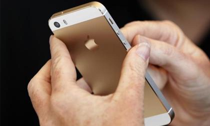 iPhone 5S chính hãng màu vàng sẽ 'cháy' hàng
