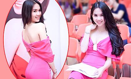Ngọc Trinh khéo buông vai trần gợi cảm với váy hồng
