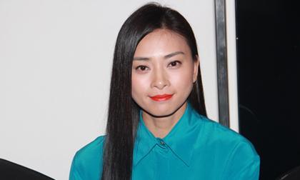 Ngô Thanh Vân xuất hiện "kém tươi "sau khi bị giam xe