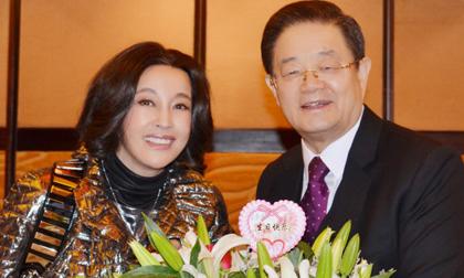 Lưu Hiểu Khánh được chồng đại gia yêu chiều mừng sinh nhật 