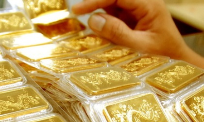 Giá vàng thế giới bất ngờ đảo chiều tăng mạnh