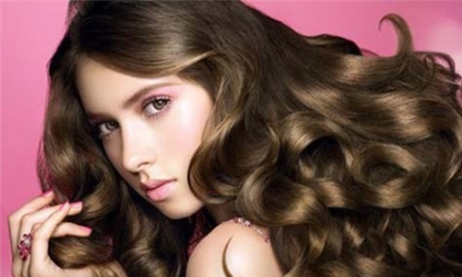 Bí quyết chăm sóc mái tóc mùa lạnh