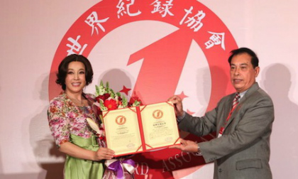 Lưu Hiểu Khánh đạt kỷ lục thế giới nhờ đóng kịch