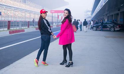 Thúy Hạnh - Trang Nhung rạng rỡ trên đường đua siêu xe ở Ấn Độ