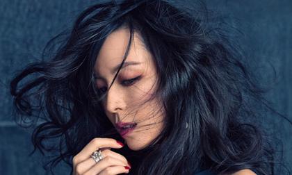 Ngắm Trương Tịnh Sơ sang trọng với sắc xanh