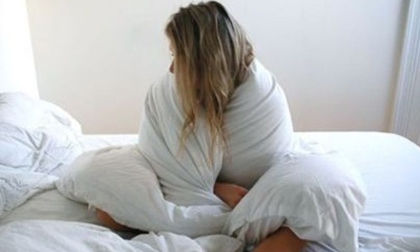 Cùng ngủ không xiêm y rồi viết đơn tố cáo bị hiếp dâm