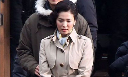 Song Hye Kyo lạ lẫm với tóc xoăn trong phiên bản "Titanic châu Á"