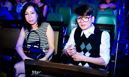 Ca sĩ Vũ Hà lần đầu công khai vợ lớn hơn 8 tuổi