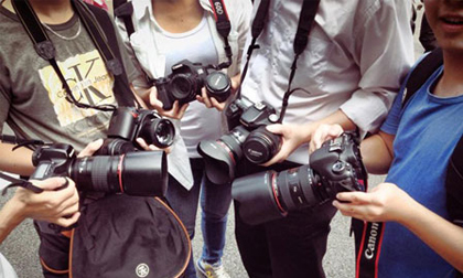 9x kiếm hàng chục triệu đồng từ nghề phó nháy