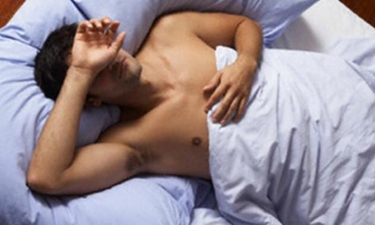 Xấu hổ vì "cậu bé" quá khủng