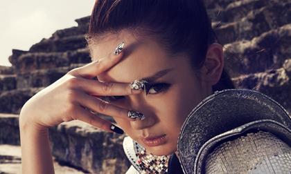 Ngắm Thích Vy đẹp lạnh lùng quyến rũ 