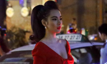 Angela Phương Trinh váy đỏ lộng lẫy đi chơi bar