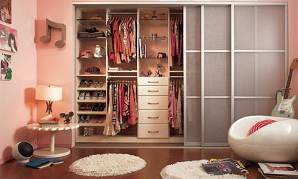 Mẹo sắp xếp tủ quần áo tiện dụng và ấn tượng