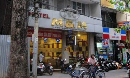 Đường dây gái gọi giá trăm đô trong khách sạn