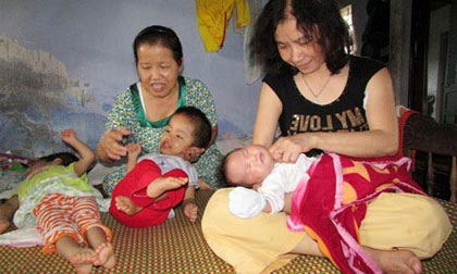 Hai bà mẹ của nghìn đứa con