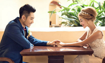 Chồng ngoại tình với người yêu cũ ngay sau ngày cưới