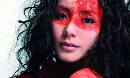 Quy luật nghiệt ngã của giới showbiz