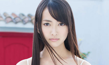 Diễn viên 9X Nhật bị cưỡng hiếp năm 17 tuổi