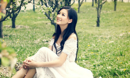 Người đẹp Hoa ngữ mơ màng giữa thiên nhiên xanh trong