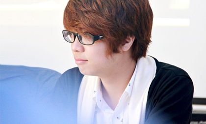 Ca sĩ trẻ V-Pop: Chưa thành "sao" đã vội mắc "bệnh"