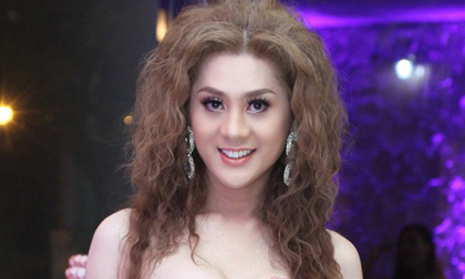 Lâm Chi Khanh: Việc chăn gối của tôi bình thường!