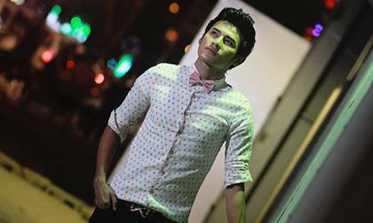 Diễn viên Anh Tài lang thang đi tìm người yêu