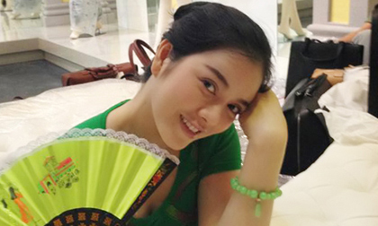 Ngắm dung nhan Lý Nhã Kỳ khi chưa được 'phù phép'