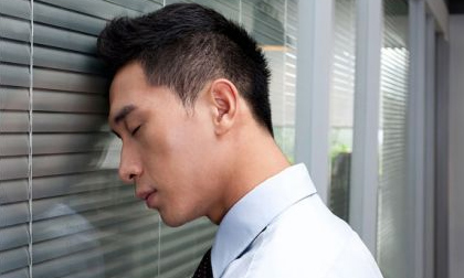 Hận tình cũ, làm 3 cô có bầu