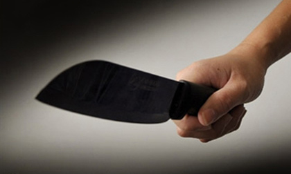 Kinh hoàng con chặt mẹ thành nhiều mảnh