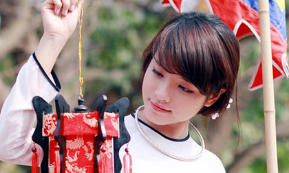 10 nhan sắc "khuynh đảo" nam sinh trường Báo