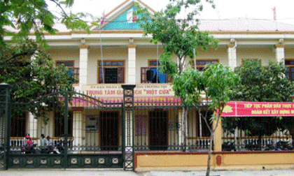 Bắt cóc con đẻ đòi chuộc 50 triệu đồng