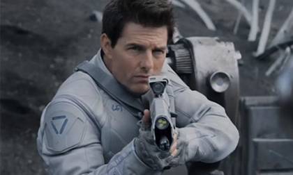 Tom Cruise tái xuất 2013 với "bom tấn" OBLIVION