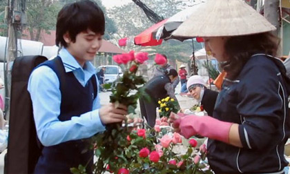 Xúc động với video 'Ai cũng có quà' nhân dịp 8/3